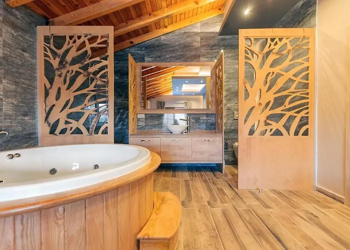 Ege Stone Korunakli Ve Isitmali Havuz Jakuzi