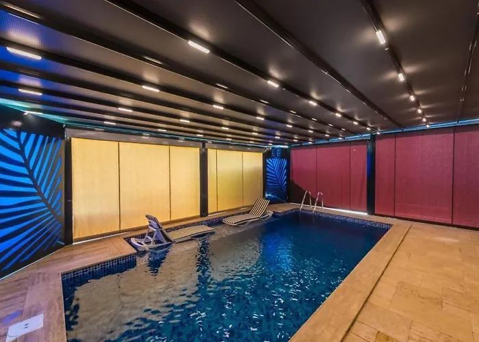 Ege Stone Korunakli Ve Isitmali Havuz Jakuzi * Fethiye